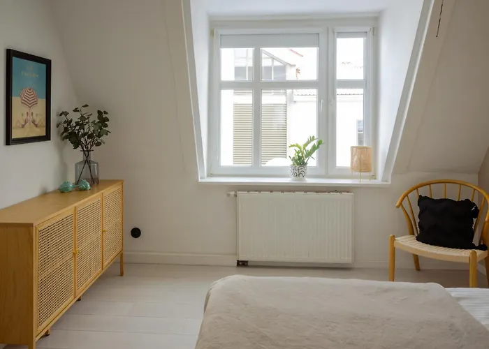 Home3city Klimatyczne Poddasze Apartmán